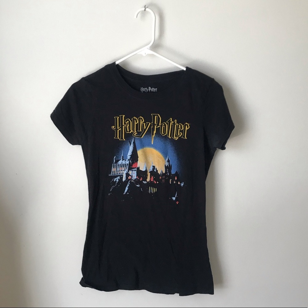 Harry Potter hogwarts building T-shirt